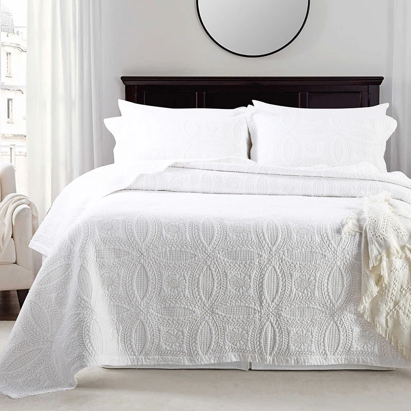 高档美式纯色白色简约绣花绗缝纯棉床盖三件套夹棉多功能软装薄被