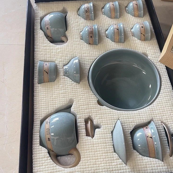 孤品茶具套装等。