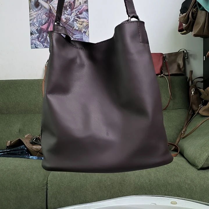 犏牛皮（革）头层牛皮真皮包