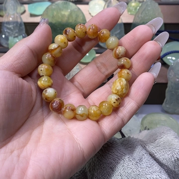 岫玉手链未镶嵌道****道