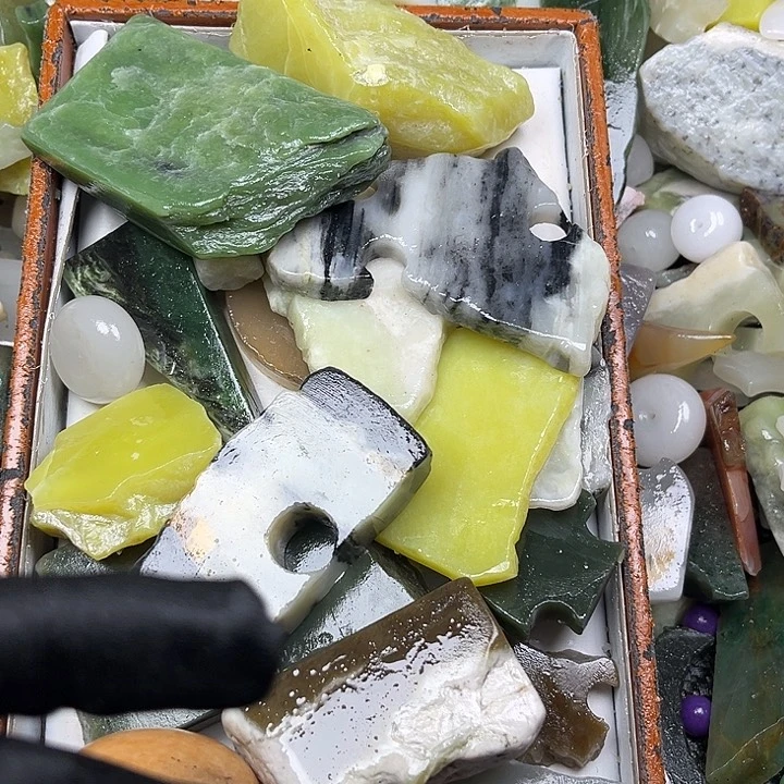 未镶嵌和田玉珠宝奇石翰**芳