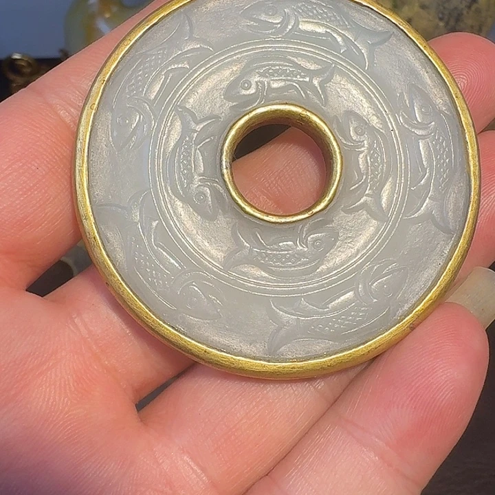 我***你和田玉（糖玉）未镶嵌颈饰
