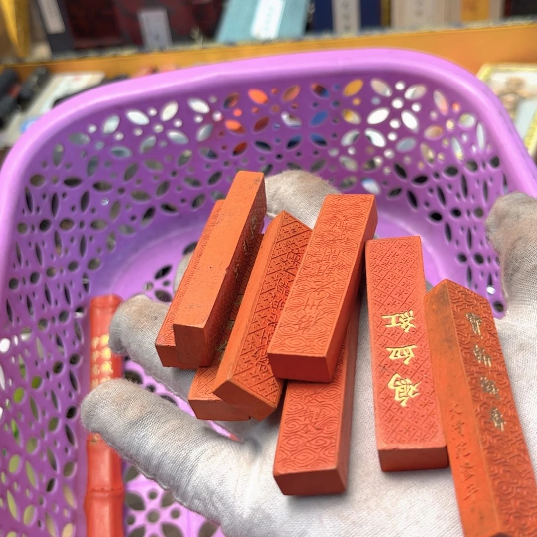 哈哈哈哈哈刚刚8条