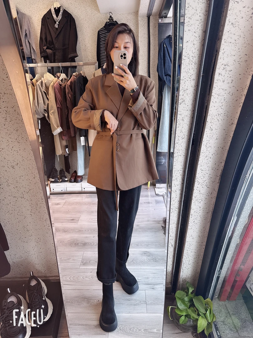 秋季时尚气质收腰双排扣中长款通勤西服外套