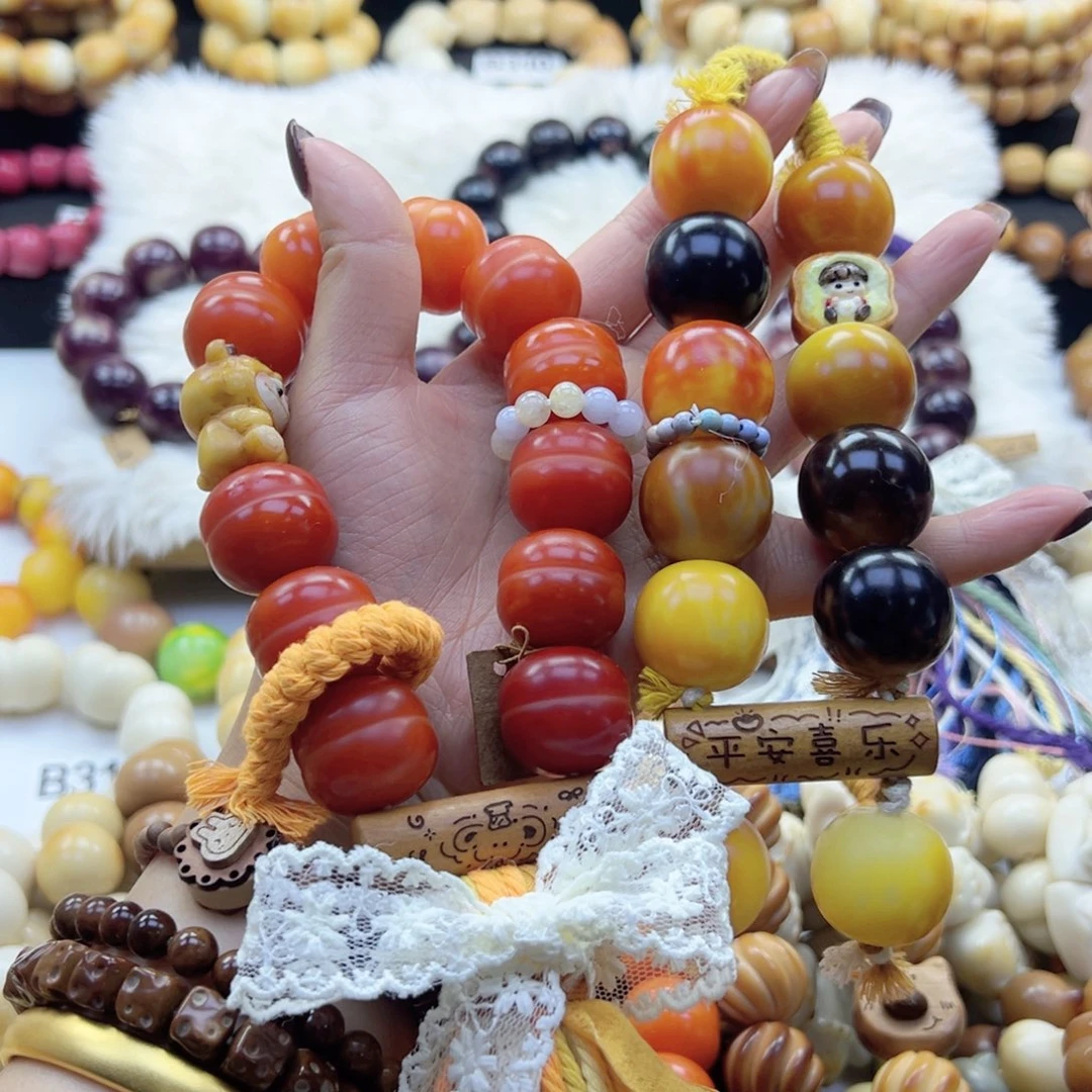 吊坠白玉菩提ℳ****°23-24卡干车干磨菩提微瑕复刻左边