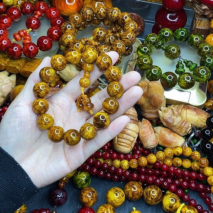 松木琥珀木文玩手串