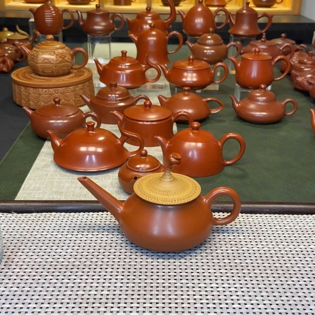 L***I茶壶紫砂潮州手工艺