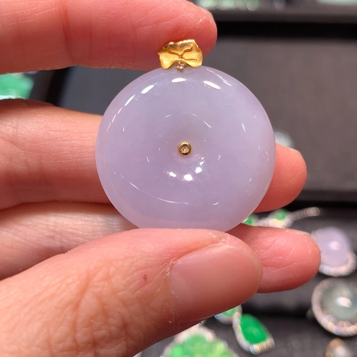 【闪购商品】颈饰18K金镶嵌翡翠翡翠