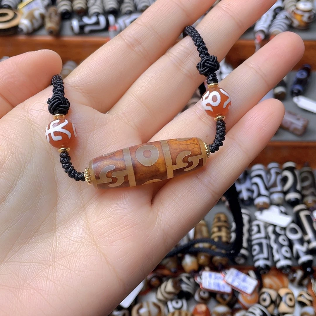 未镶嵌颈饰玛瑙/玉髓