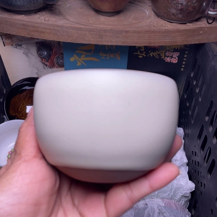 茶盏你说什么呢你不知道