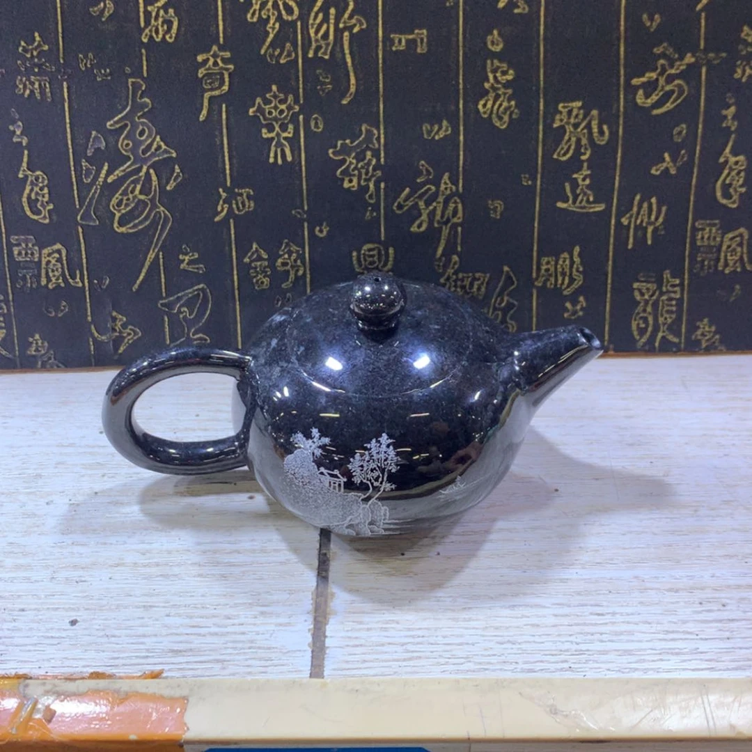 【闪购商品】翡翠把件未镶嵌?****?茶壶