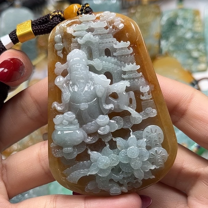 翡翠未镶嵌颈饰财神