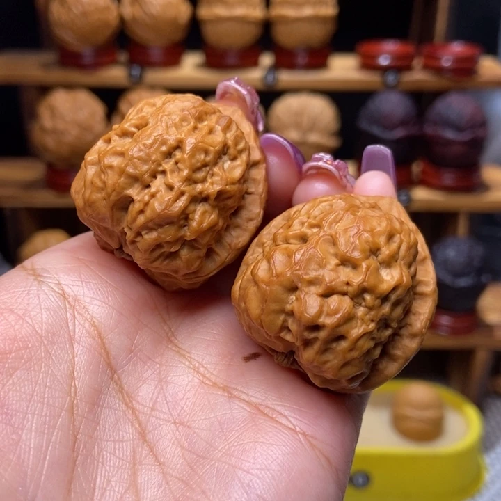 文玩核桃吊坠公子帽15号