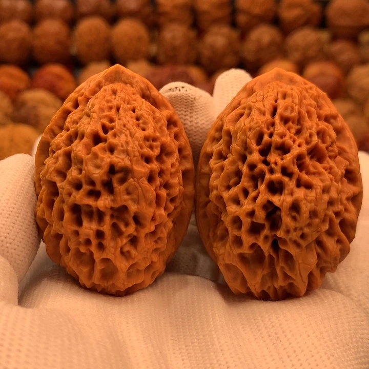 文玩核桃吊坠1……….