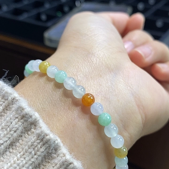 翡翠未镶嵌颈饰手串