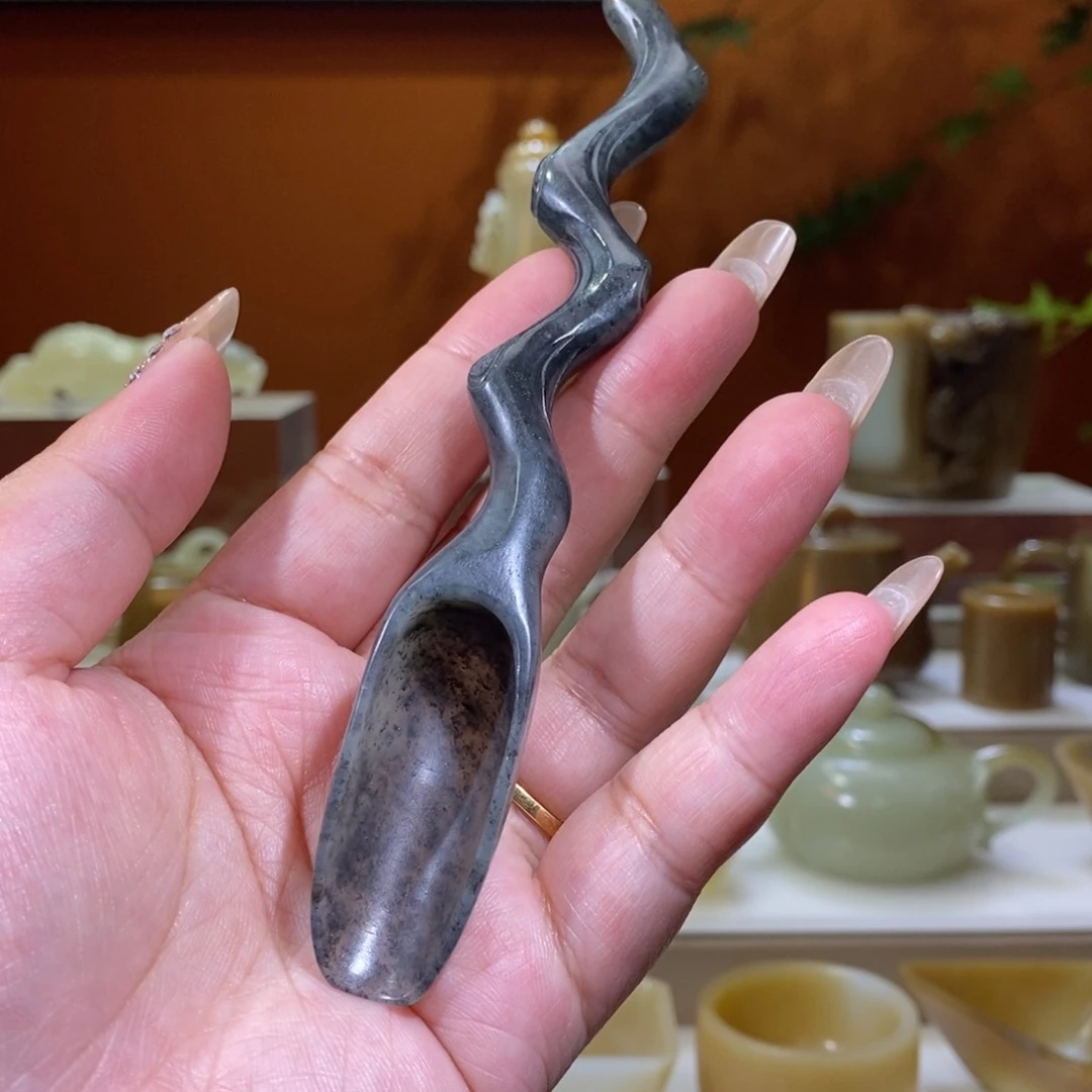 和田玉未镶嵌挂件青花茶铲福利