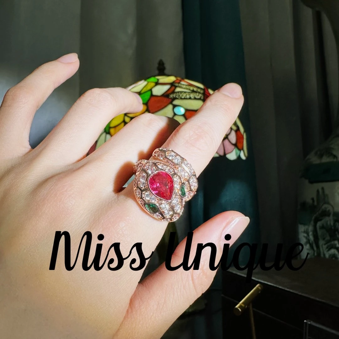 C529玫瑰金色红色蛇头戒指