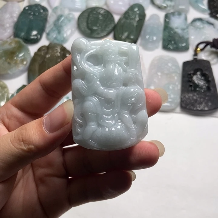 翡翠未镶嵌颈饰玄天大帝36