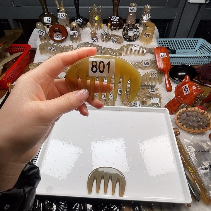 林***莉牛角牛角牛角牛角