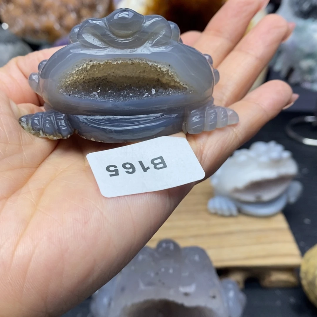 小***️水晶大型摆件（非配饰）未镶嵌