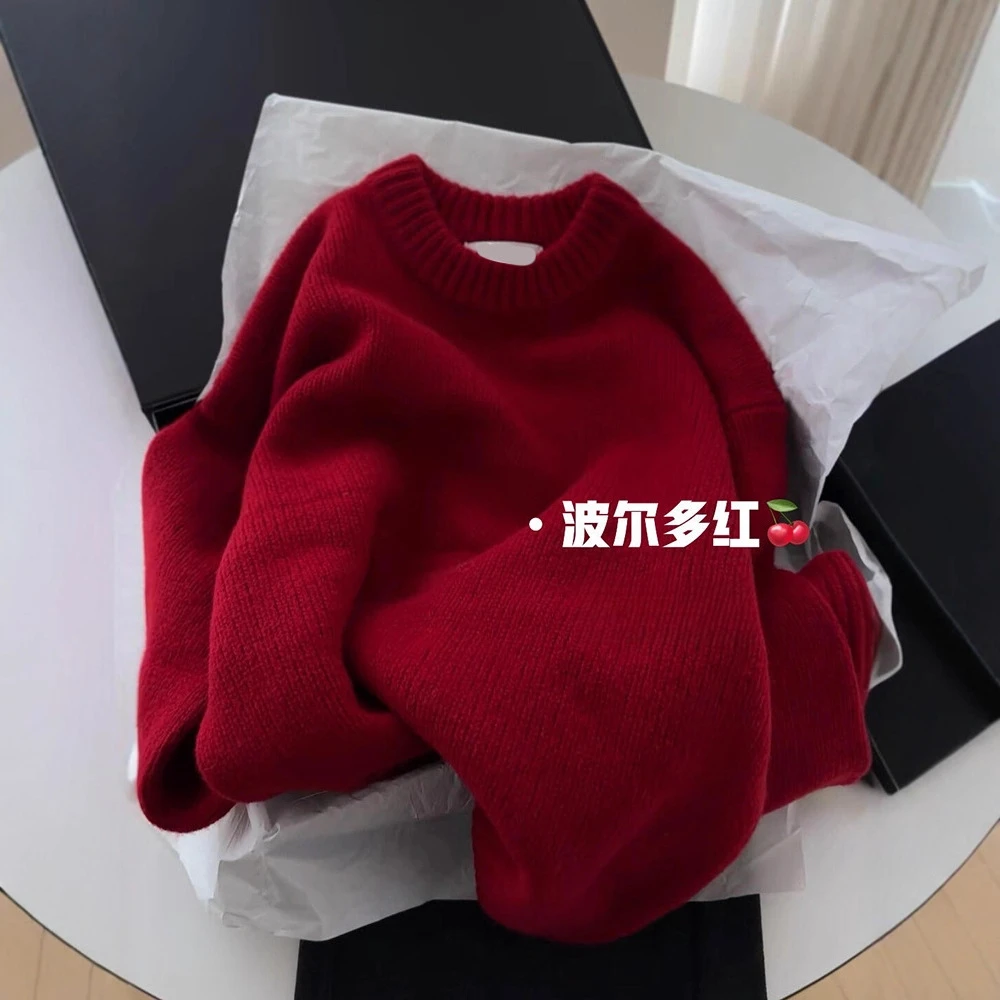 2024糟了的好好看！极简风波尔多红圆领毛绒软糯毛衣女秋季百2025