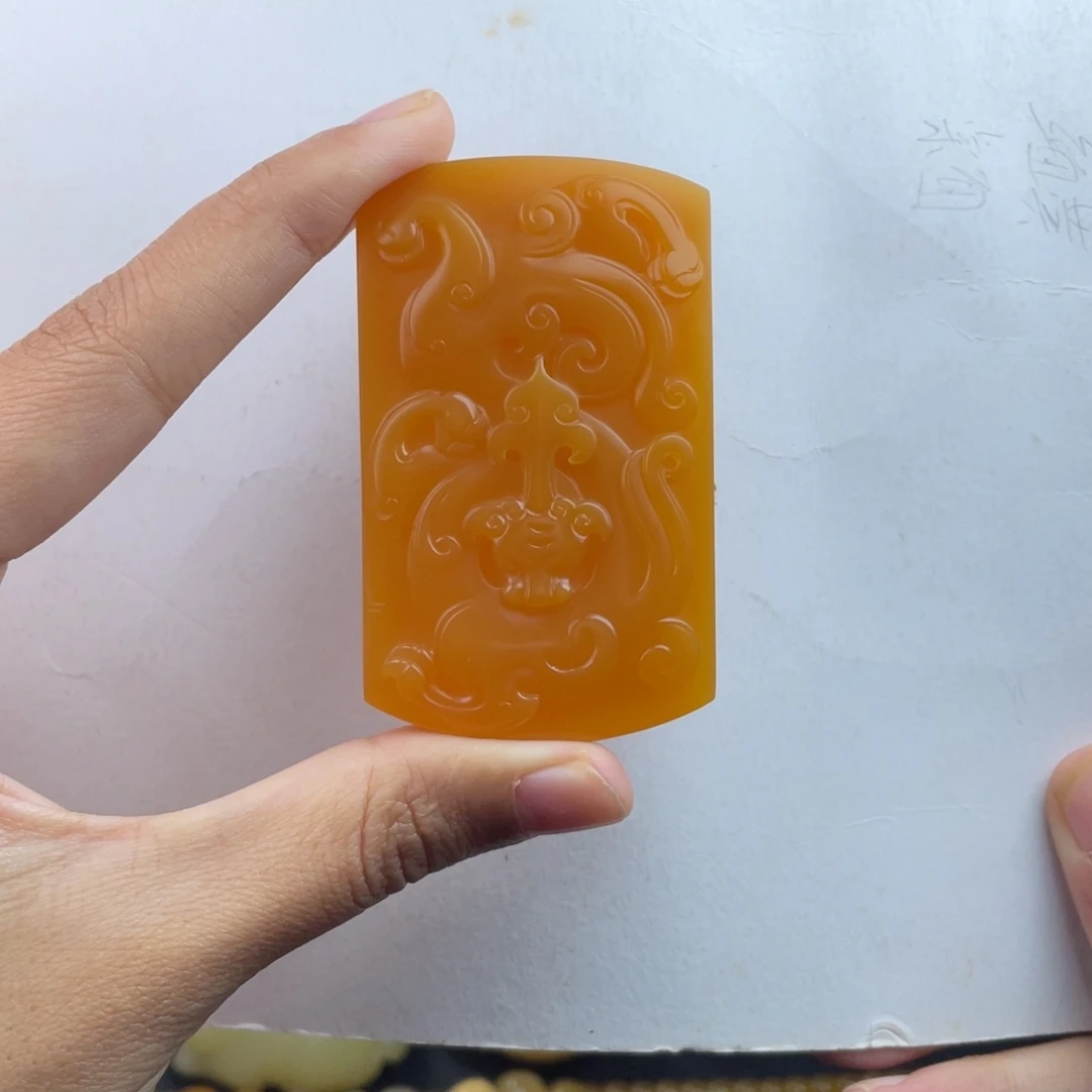 山***色石英质玉（缅黄）未镶嵌项链