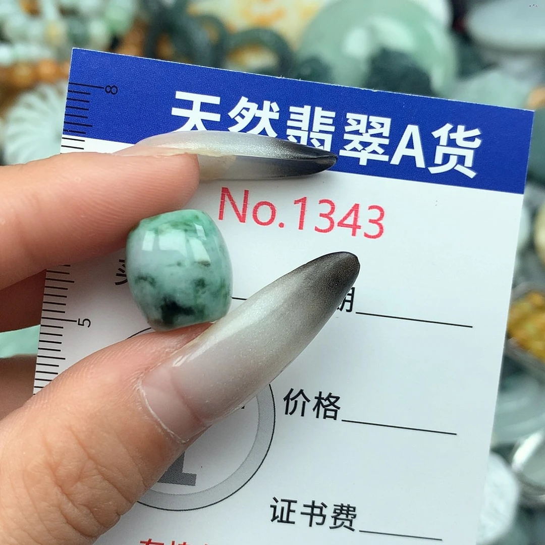 翡翠挂件未镶嵌1343….