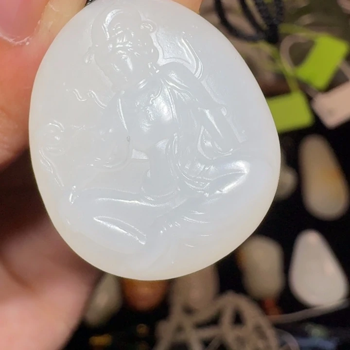 颈饰未镶嵌和田玉