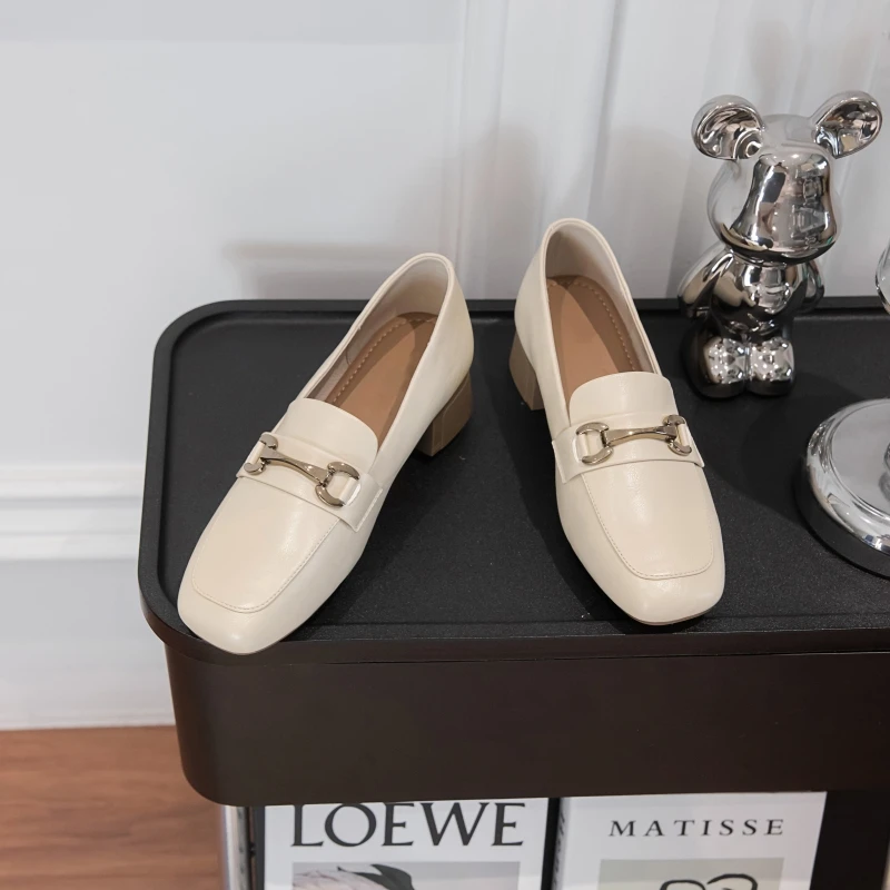 法式粗跟气质乐福鞋女2025年新款一脚蹬通勤单鞋方头小皮鞋豆豆鞋