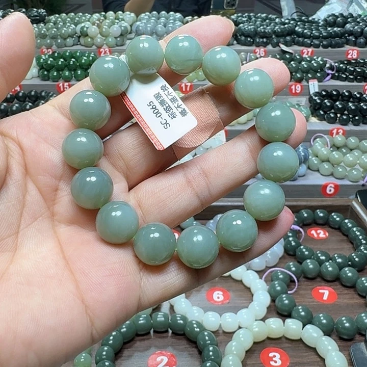 未镶嵌手链和田玉（碧玉）卡13
