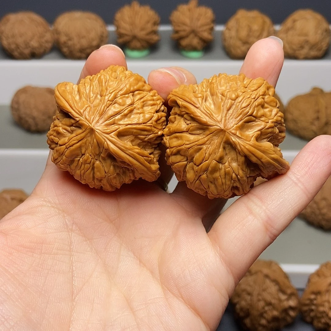 文玩核桃吊坠42磨盘全品