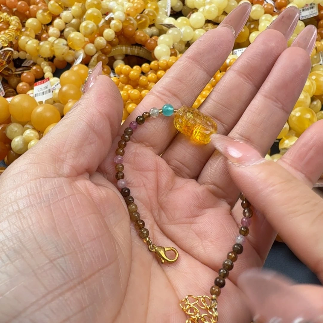 琥珀未镶嵌珠宝奇石