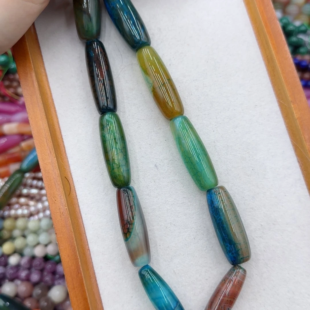 玛瑙/玉髓未镶嵌珠宝半成品龙纹玛瑙勒子一条