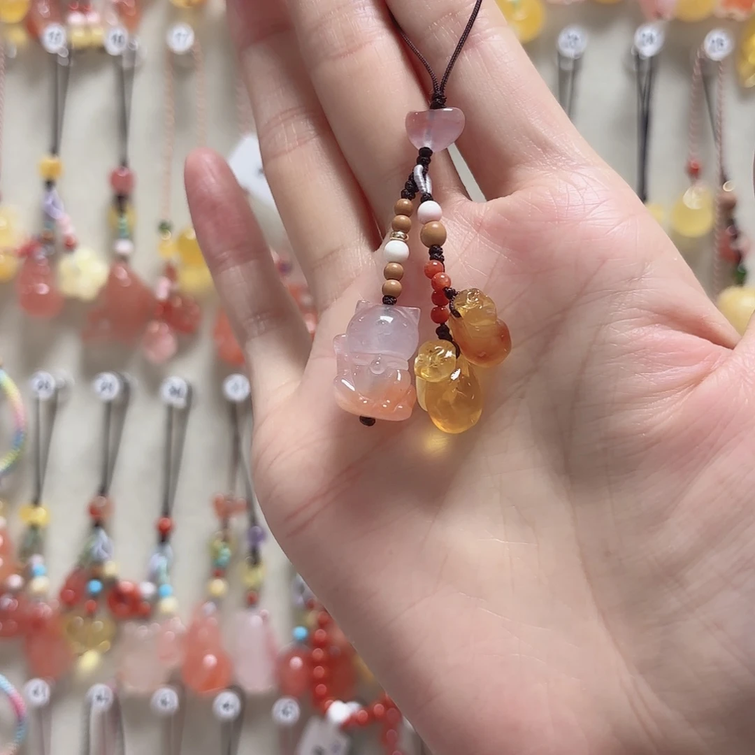 南红玛瑙未镶嵌吊坠(赠链)微粉