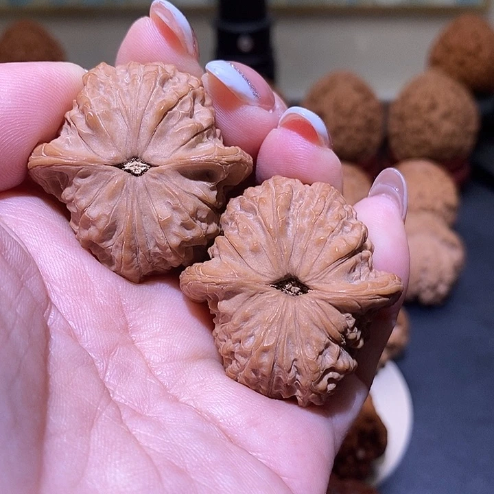 把件文玩核桃?***?37血麒麟