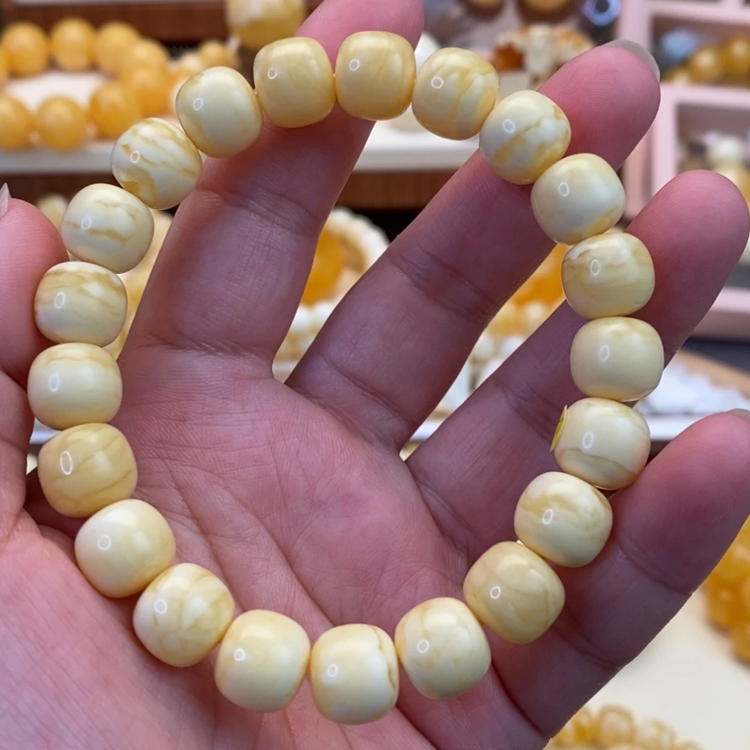 【闪购商品】未镶嵌蜜蜡裸石11➕