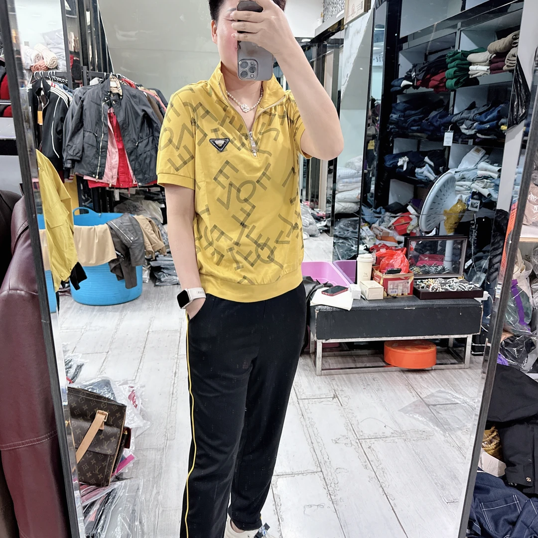 韩货优质特色小脚半开领2色套装7957