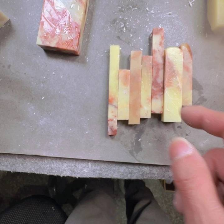 青田石L*q青田练习章