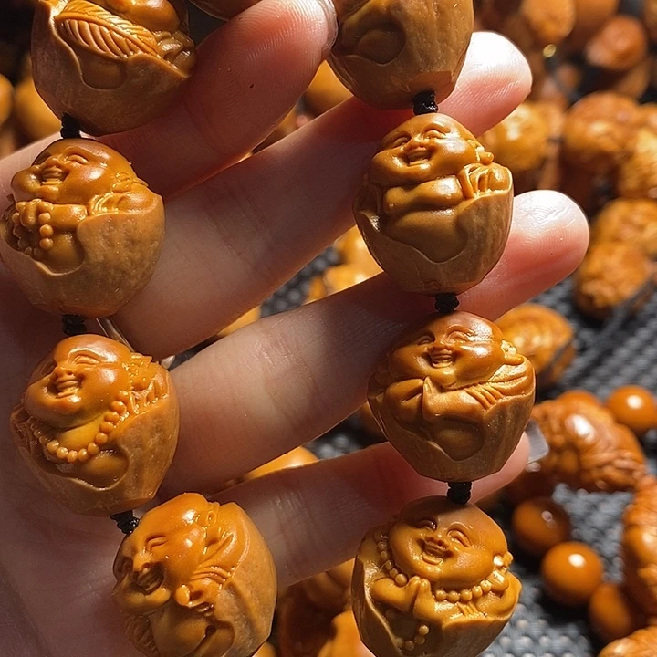 吊坠橄榄核包衣弥勒