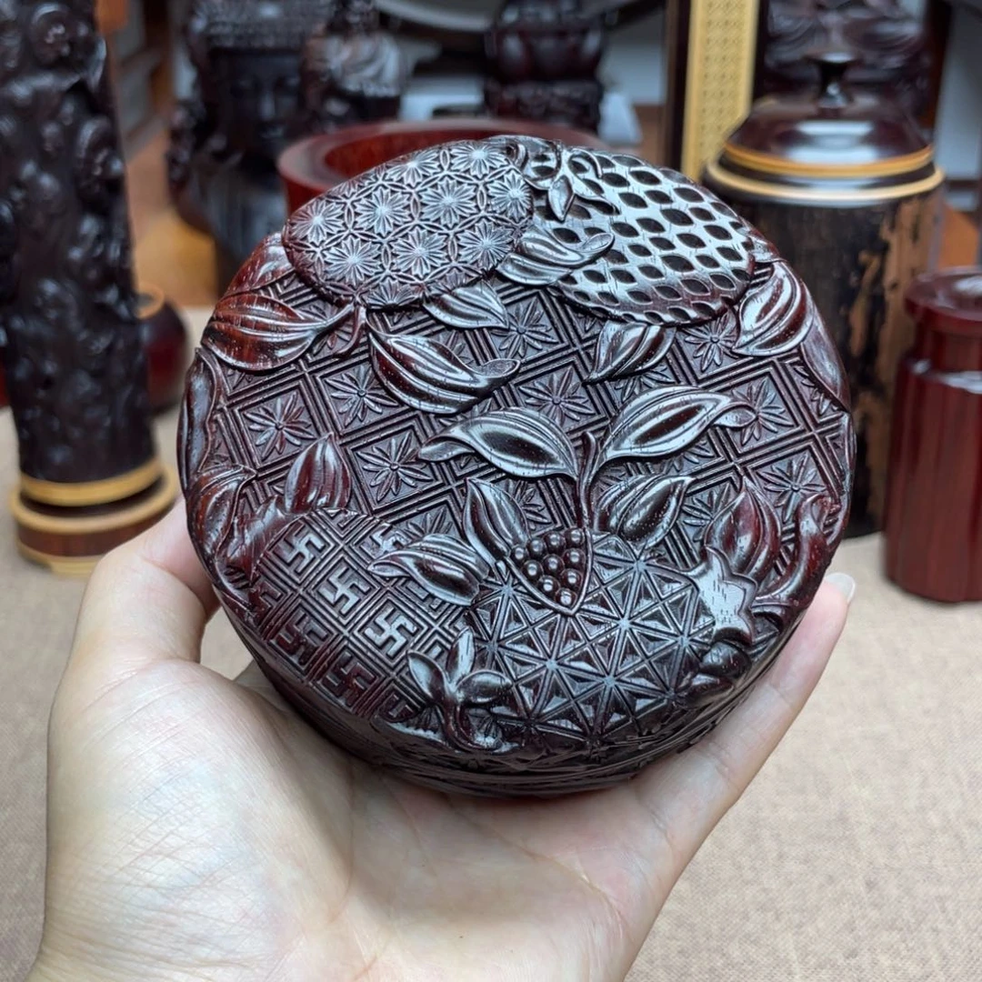 金***瑞印度小叶紫檀盒子