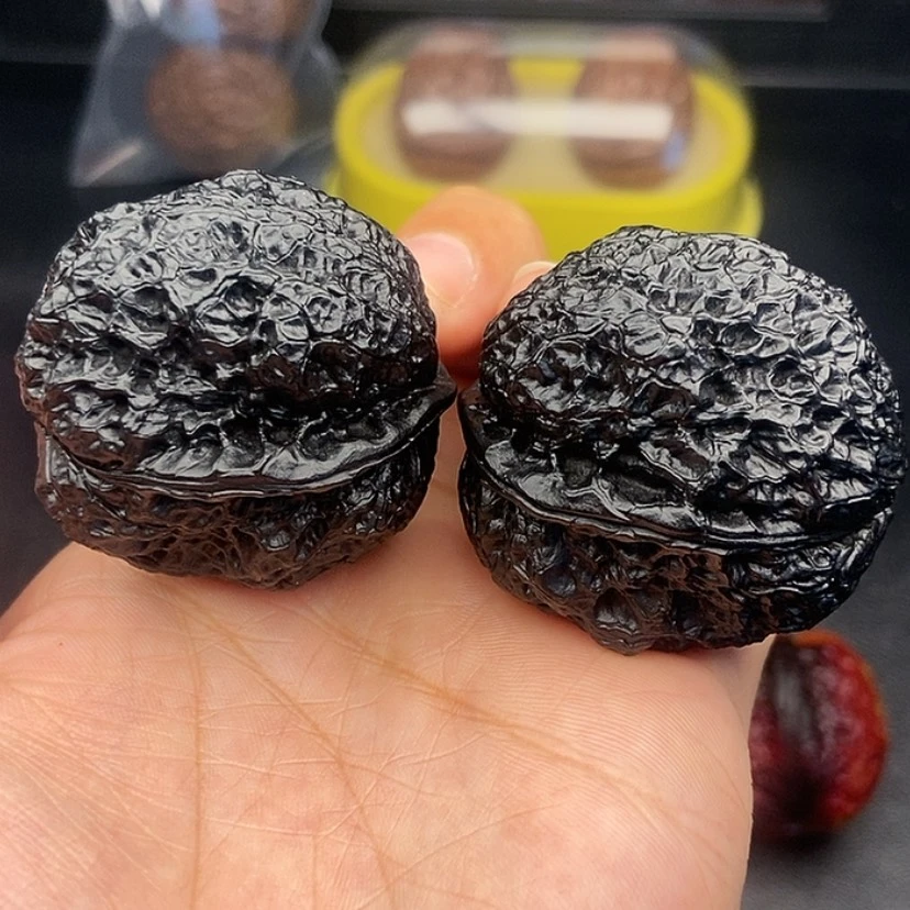 【闪购商品】把件文玩核桃41尺饕餮金蟾55克