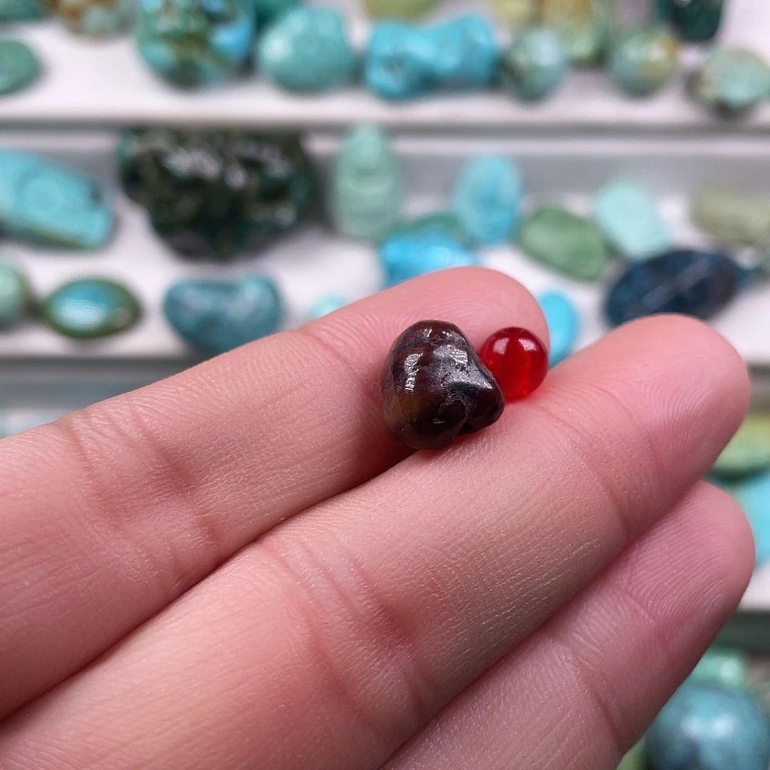 南红玛瑙未镶嵌颈饰