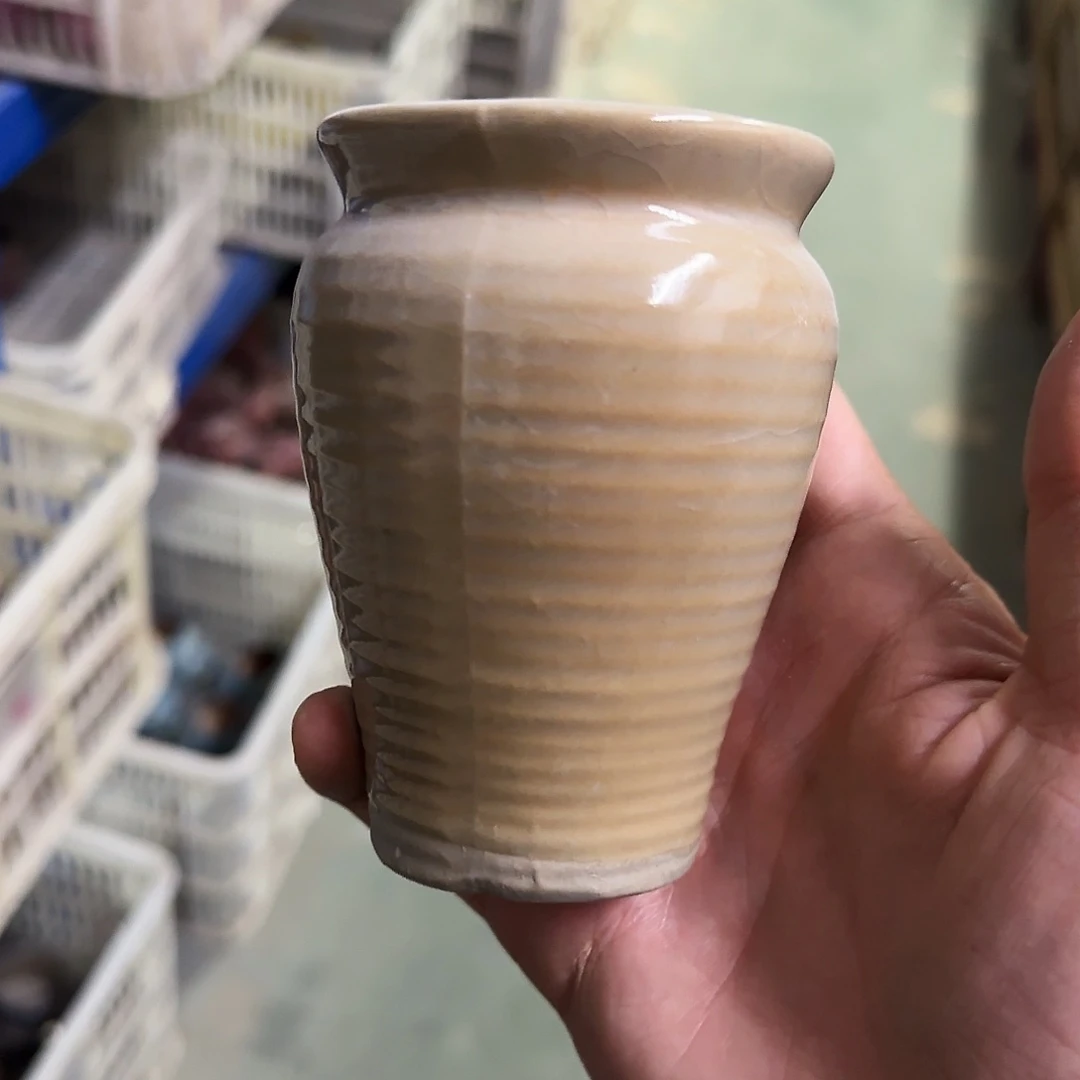 -福利局库存尾单·有孔花盆当天满9元发1039