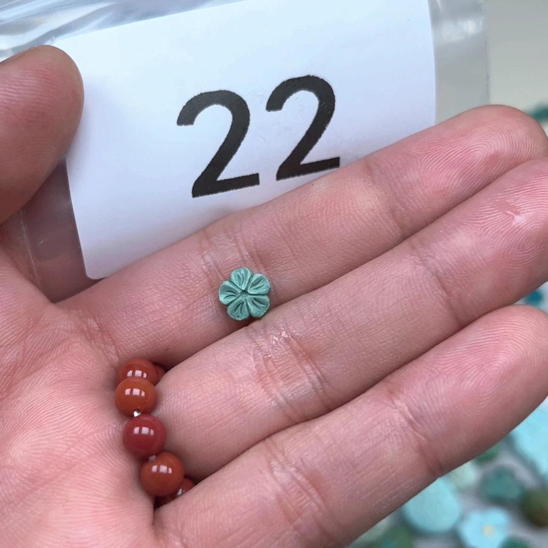 南红玛瑙未镶嵌珠宝奇石