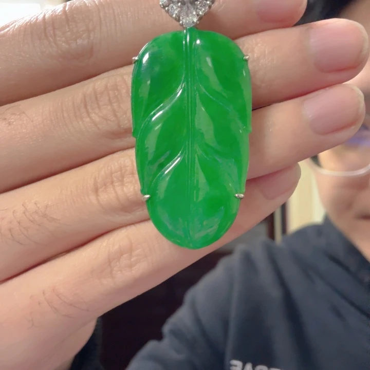 翡翠银S925镶嵌颈饰吊坠