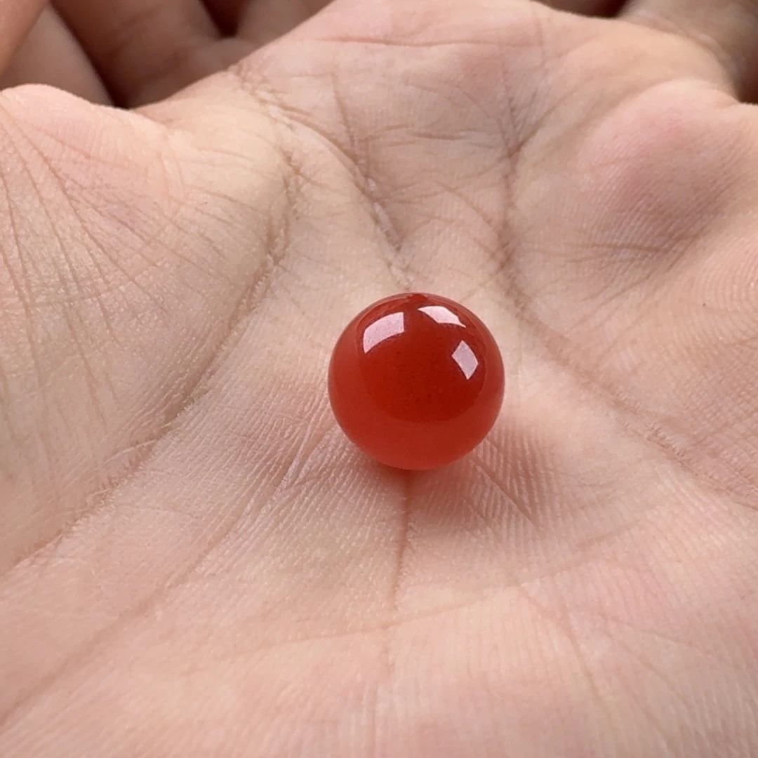 南红玛瑙未镶嵌圆珠10.7