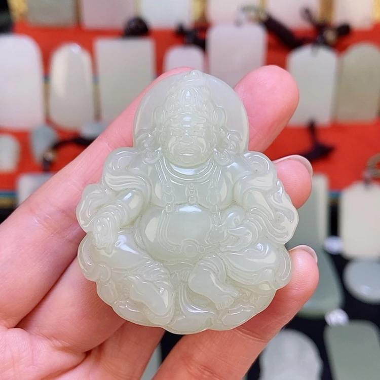 【闪购商品】颈饰未镶嵌和田玉