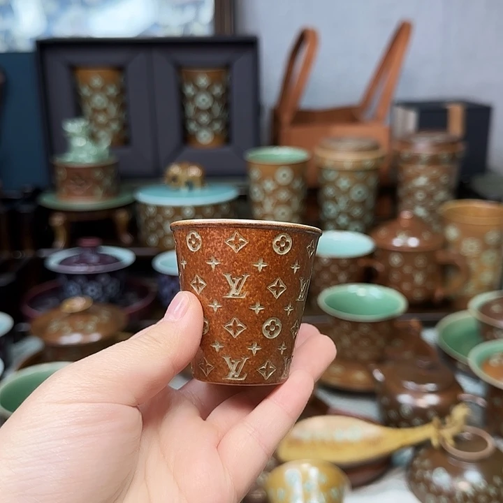 亮***点龙泉手工制作工艺品青瓷杯