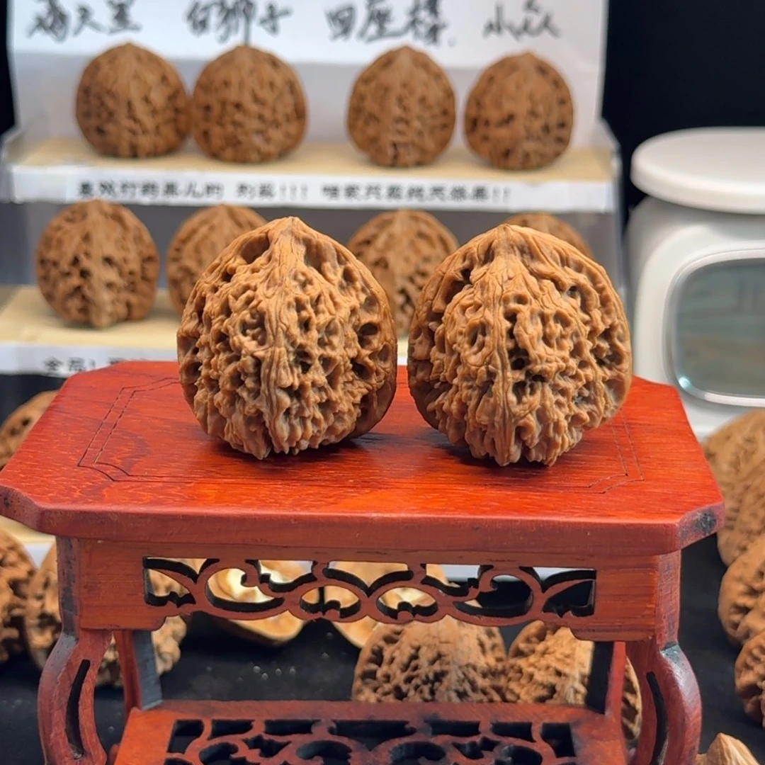 三***儿文玩核桃把件42尺南疆一对