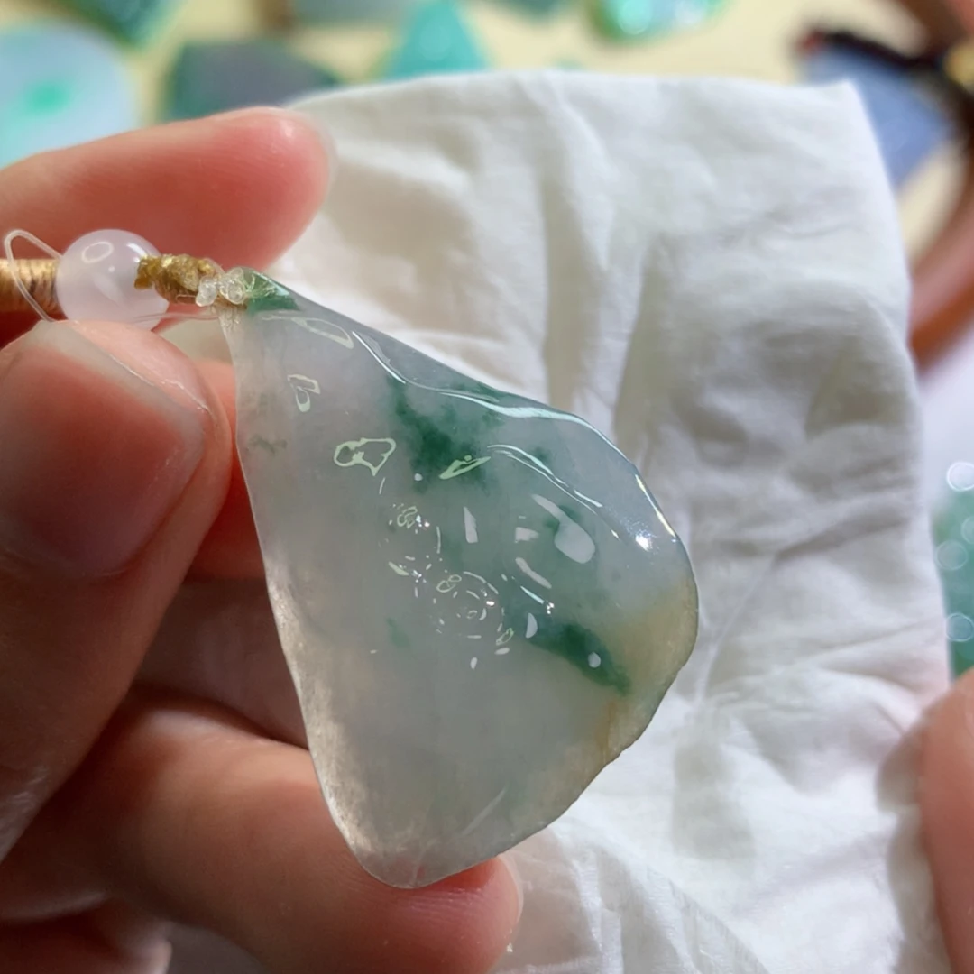 【闪购商品】翡翠吊坠(不含链)未镶嵌 4419